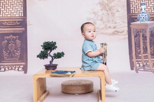 永春四个月宝宝可以坐着吗 永春四个月宝宝可以坐着吗